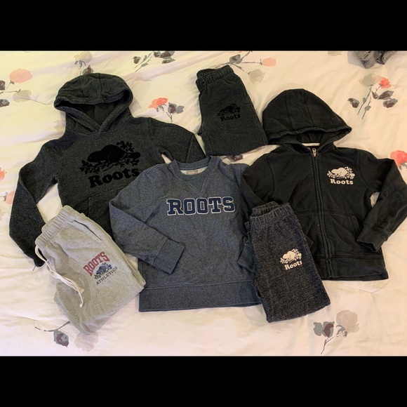 Roots Other - BOYs ROOTS lot. 4 sweatshirt 3 joggers.